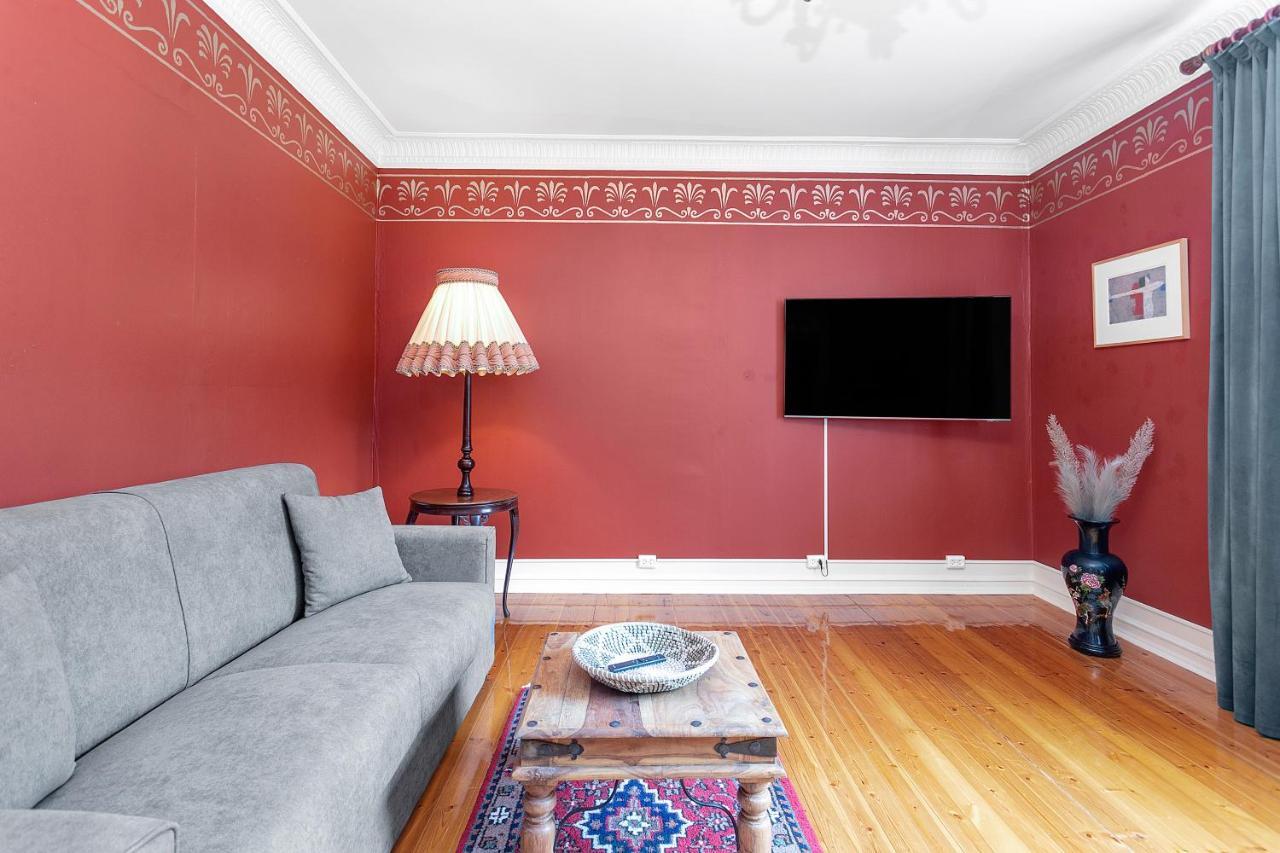 Charming Apartment - Amazing Downtown Location レイキャヴィーク エクステリア 写真