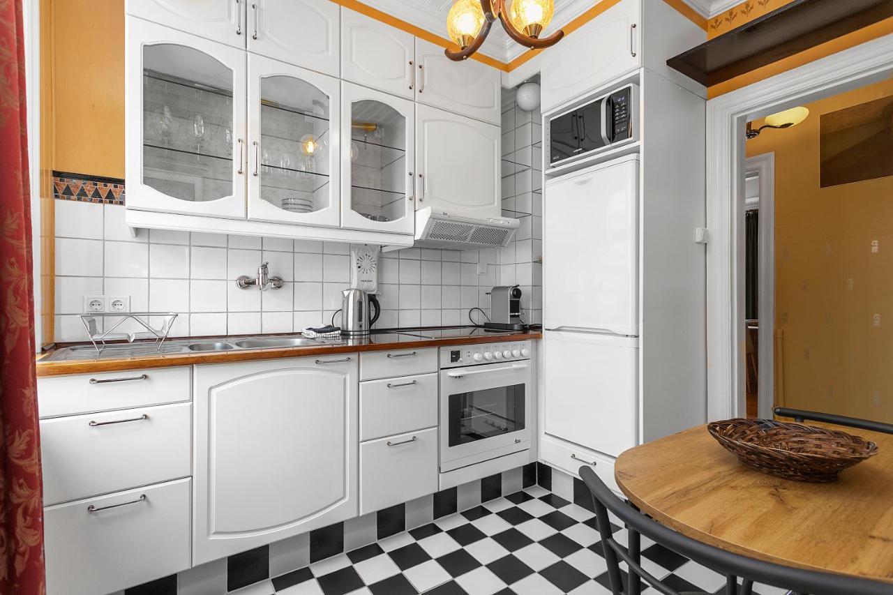 Charming Apartment - Amazing Downtown Location レイキャヴィーク エクステリア 写真